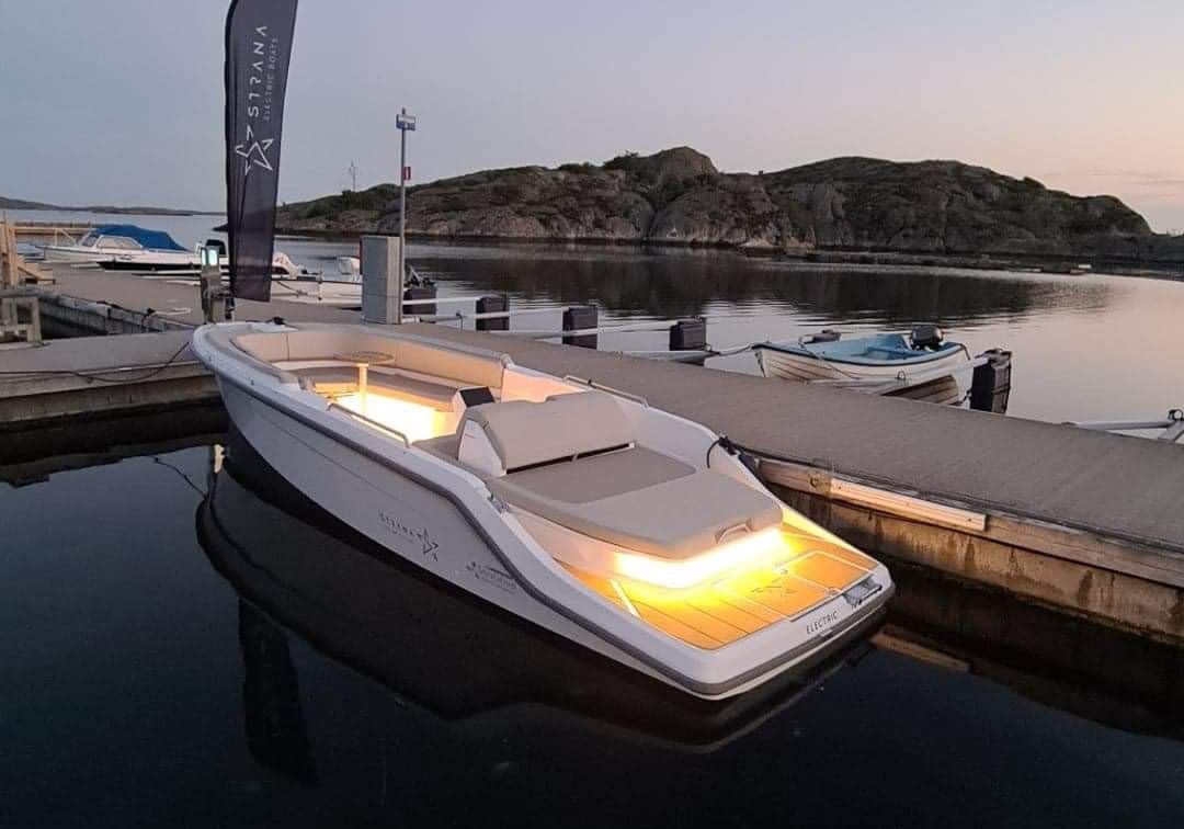 Strana - Hällevikstrand
