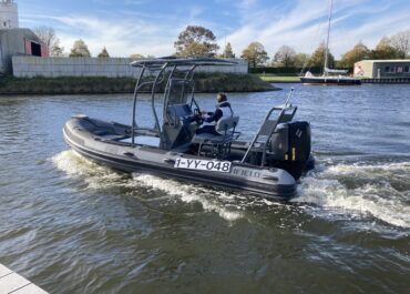 Evoy électrique prêt à naviguer